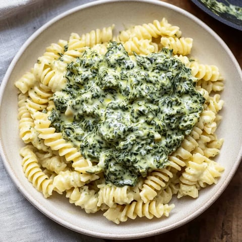 Sauce épinards avec pâtes