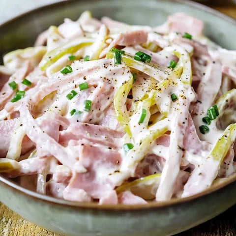 Salade charcutière gourmande: rapide et relevée