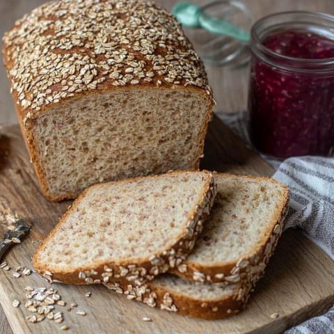 Pain de mie à la farine complète et graines